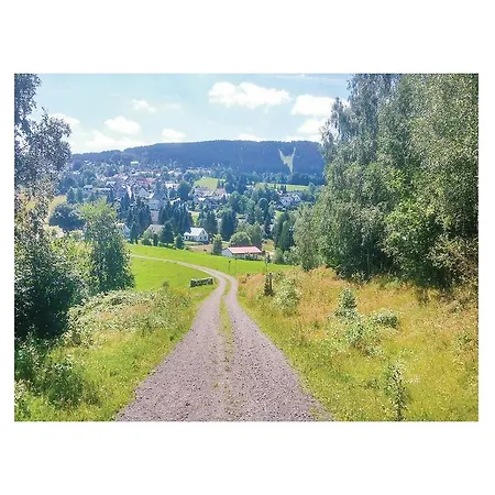 Five-bedroom Holiday In * Gehlberg