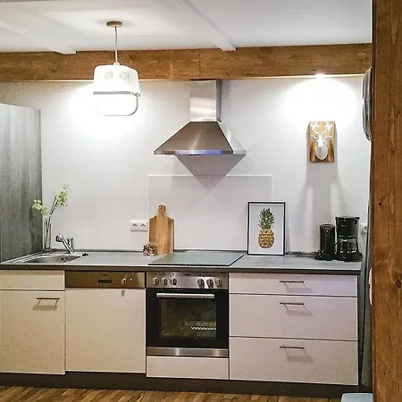 Five-bedroom Holiday In Nyaraló Gehlberg